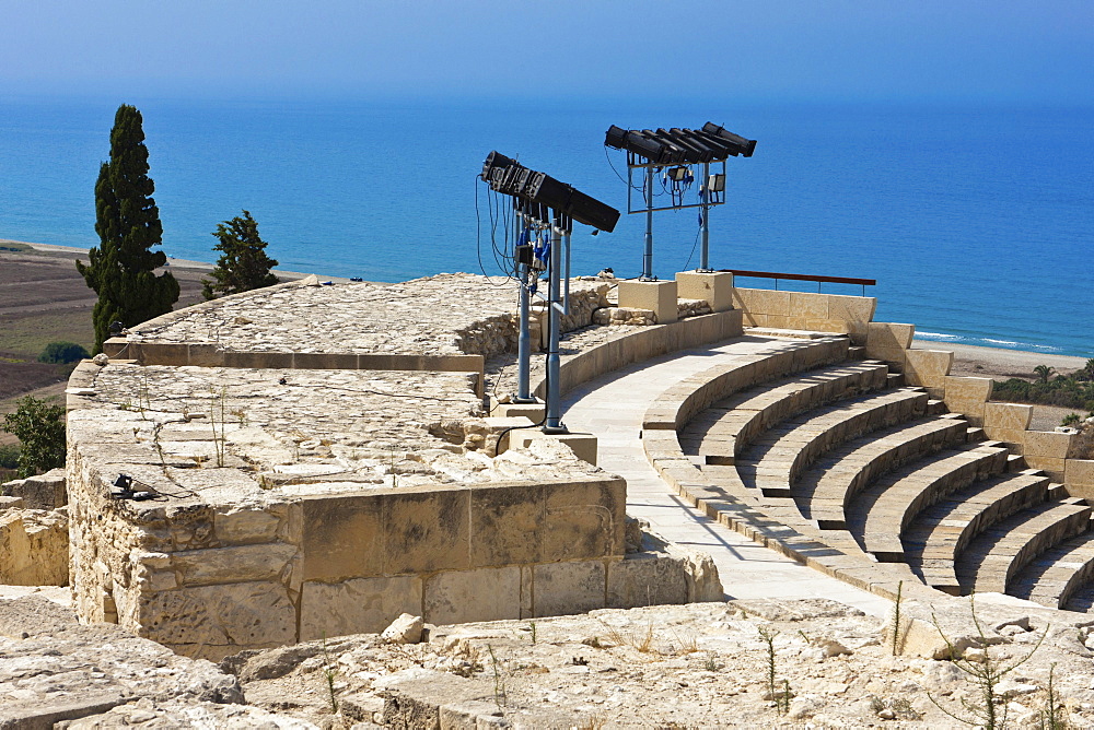 Ruins of Kourion, excavation site of ancient Kourion, Graeco-Roman amphitheatre, Odeon, Sanctuary of Apollo Hylates, Akrotiri peninsula, near Episkopi, southern Cyprus