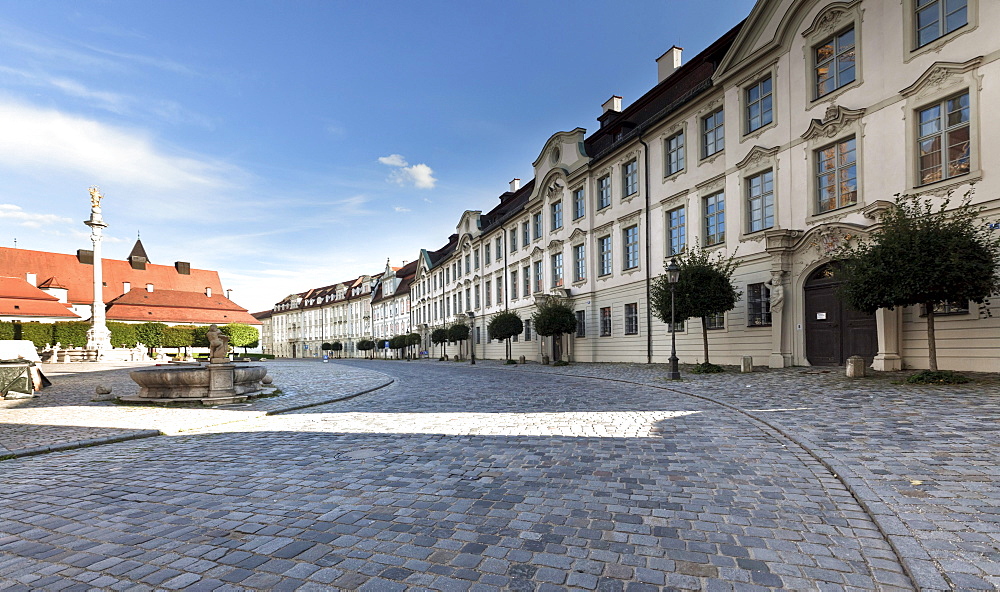 Eichstaett Residenz palace, Residenzplatz square, Eichstaett, Altmuehltal valley, Upper Bavaria, Bavaria, Germany, Europe