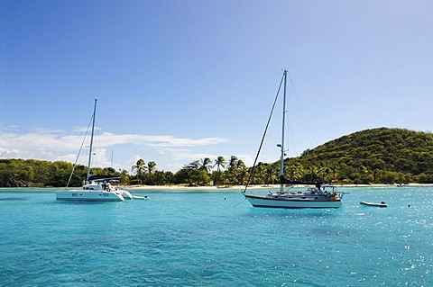 Sailboats on a sailing trip, Salt Whistle Bay, Tobago Cays, Mayreau, Saint Vincent, Caribbean