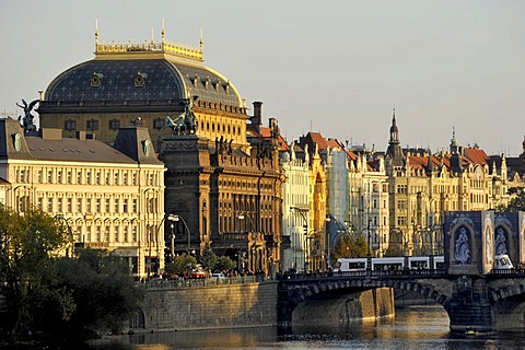 National Theatre, Vltava river, Masaryk-Kai, Legion Bridge, Prague, Bohemia, Czech Republic, Europe