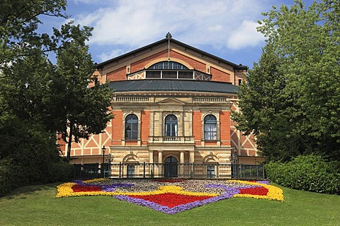 Bayreuth Festspielhaus or Bayreuth Festival Theatre, Richard Wagner Festival Hall, facade, 2010, on Green Hill, Bayreuth, Upper Franconia, Bavaria, Germany, Europe