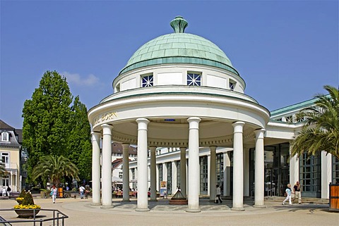 Pump room, Der Hyllige Born, Bad Pyrmont, Lower Saxony, Germany, Europe