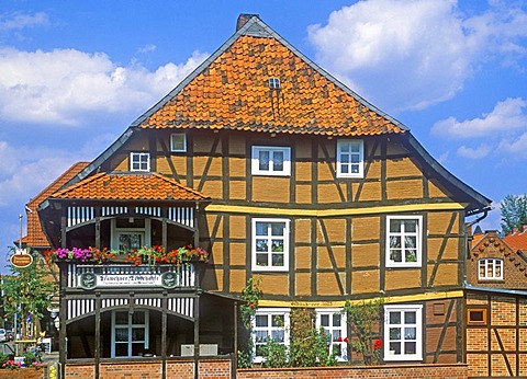 Half-timbered house in Hitzacker on the Elbe, Lower Saxony, Germany, Europe