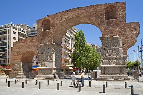 Arch of Galerius, Thessaloniki, Central Macedonia, Greece, Europe