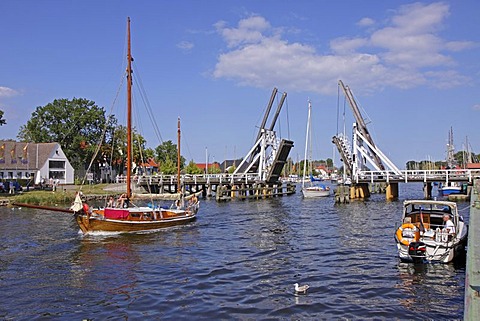 Balance bridge in Wieck, Greifswald, Baltic Sea coast, Mecklenburg-Western Pomerania, Germany, Europe