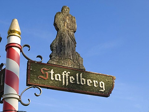 Sign, hiking trail to Mt. Staffelberg, Oberes Maintal area, Franconia, Bavaria, Germany, Europe