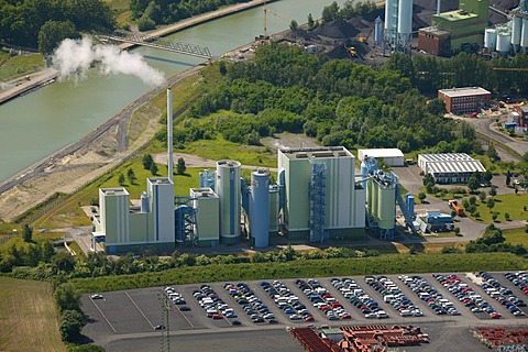 Aerial view, Innovatherm plant, Trianel coal power plant, Stadthafen harbour, Datteln-Hamm canal, Luenen, Ruhrgebiet area, North Rhine-Westphalia, Germany, Europe