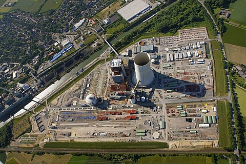 Aerial view, Datteln4 coal power plant of the EON energy corporation, building freeze, Dortmund-Ems canal, Recklinghausen, Ruhrgebiet area, North Rhine-Westphalia, Germany, Europe