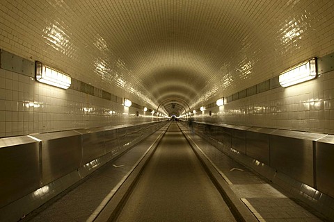 Old Elbe tunnel, Hamburg, Germany, Europa