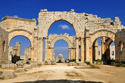 Ruin of Saint Simeon Monastery, Qala'at Samaan, Qalaat Seman archeological site, Dead Cities, Syria, Middle East, West Asia