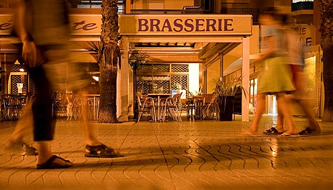 Harbour promenade in Argeles sur Mer at night, Languedoc-Roussillon, southern France, France, Europe