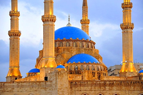 Dome and minarets of the Khatem al-Anbiyaa Mosque, Beirut, Lebanon, Middle East, Orient