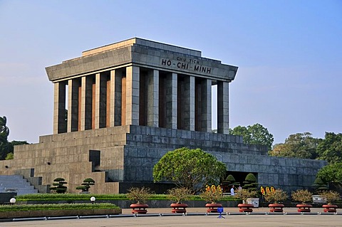 Ho Chi Minh Mausoleum, Hanoi, Vietnam, Southeast Asia