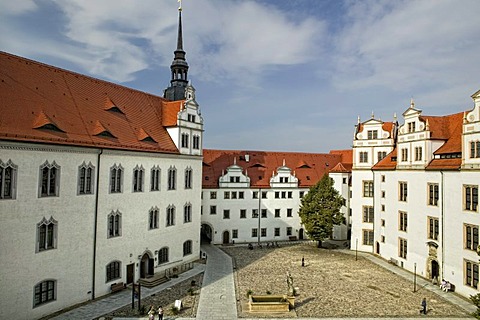 View from the Grosser Wendelstein stairs on the courtyard of Schloss Hartenstein castle, Torgau, Saxony, Germany, Europe