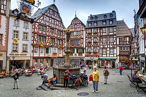 Bernkastel Kues at the Moselle River, Rhineland-Palatinate, Germany, Europe