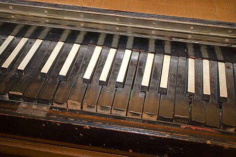Piano keyboard, Haus Kemnade castle and museum, Hattingen, North Rhine-Westphalia, Germany, Europe