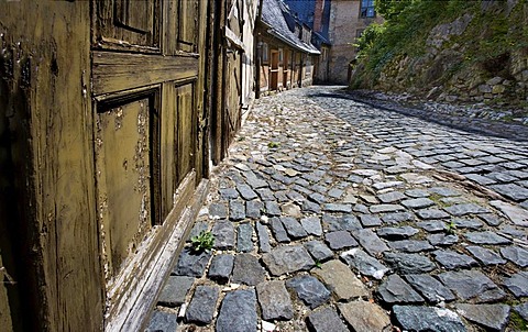 A paved path, castle Schloss Blankenburg, Harz Mountains, Saxony-Anhalt, Germany, Europe