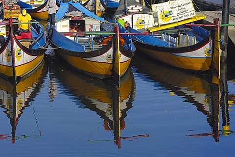 Traditional boats "Moliceiros", Canal central, Aveiro, Beiras region, Portugal, Europe