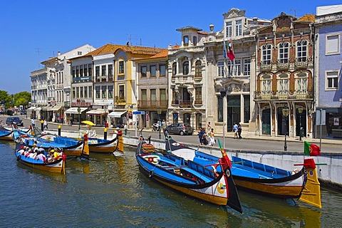 Traditional boats "Moliceiros", Canal central, Aveiro, Beiras region, Portugal, Europe