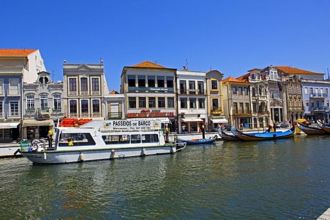 Traditional boats "Moliceiros", Canal central, Aveiro, Beiras region, Portugal, Europe