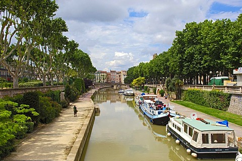 Canal de la Robine, Narbonne, Aude, Languedoc Roussillon, France, Europe