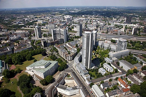 Downtown, Aalto Theater, Opera, main train station, EVONIK headquarters and RWE Tower administrative building, right, Essen, North Rhine-Westphalia, Germany, Europe