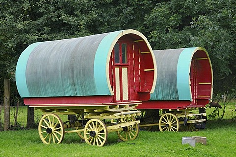 Wagons of the Traveller minority, Bunratty Folk Park, Ennis, Shannon Region, Ireland, Europe