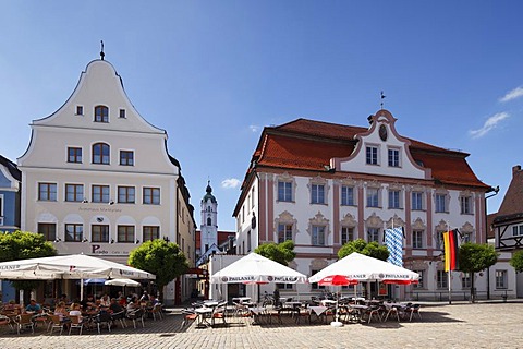 Marketplace with Frauenkirche Church of Our Lady and Brentanohaus building, Guenzburg, Donauried region, Swabia, Bavaria, Germany, Europe