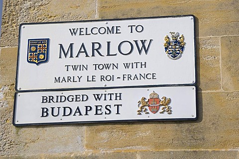 Marlow signboard, Marlow, Buckinghamshire, England, United Kingdom, Europe