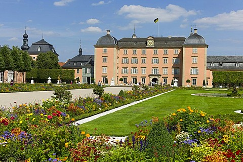 Castle gardens and Schloss Schwetzingen castle, 18th century, Schwetzingen, Baden-Wuerttemberg, Germany, Europe