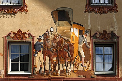 Lueftlmalerei traditional mural of a stage coach, 1979, by Sebastian and Stephen Pfeffer, on the Post Hotel, Obermarkt 9, Mittenwald, Upper Bavaria, Bavaria, Germany, Europe