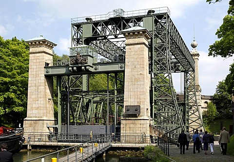 Old ship lift, Waltrop, Ruhrgebiet region, North Rhine-Westphalia, Germany, Europe