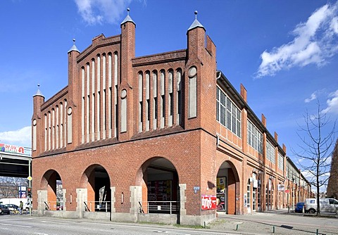 Warschauer Strasse Station, Friedrichshain, Berlin, Germany Europe