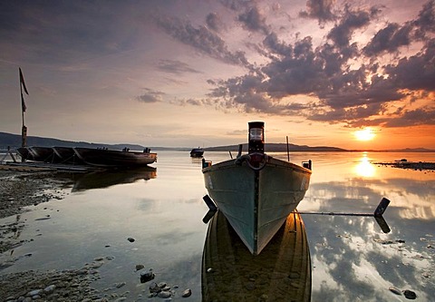 Boats in the evening light with sunset at Sandseele on Reichenau island, Baden-Wuerttemberg, Germany, Europe