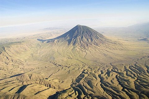 The active volcano Ol Doinyo Lengai in the East African Great Rift Valley, 2960m, Tanzania, Africa