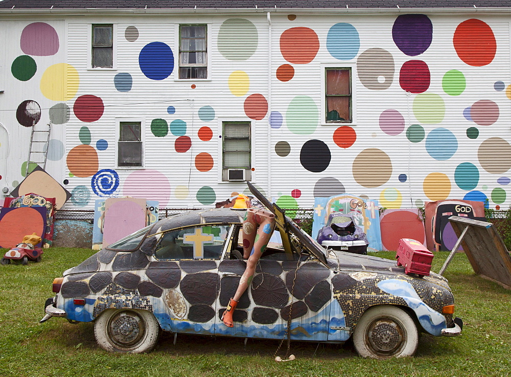 Art work at the Heidelberg Project, an outdoor public art project in a depressed neighborhood of Detroit created by artist Tyree Guyton, Detroit, Michigan, USA, America