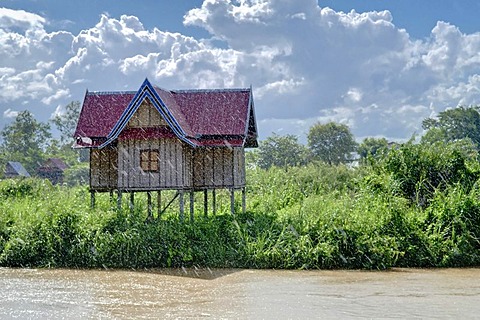 House at the Mekon in rain, 4000 Islands, Laos, Southeast Asia