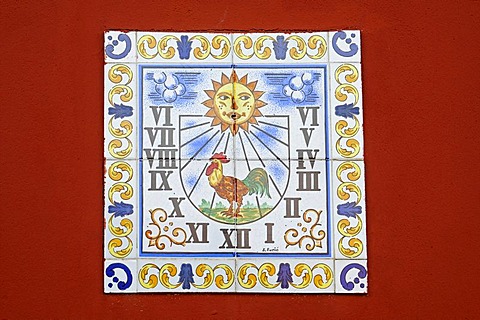 Sundial, rooster, Spanish tiles, azulejos, wall, Costa Blanca, Alicante province, Spain, Europe