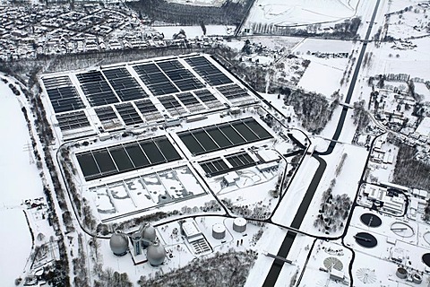Aerial photo, Emscher sewage works, snow, Duisburg, Ruhr, North Rhine-Westphalia, Germany, Europe