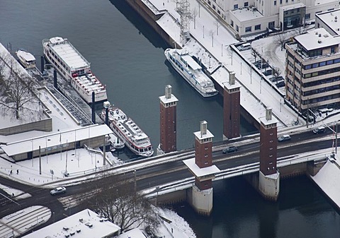 Aerial view, Innenhafen harbor, Schwanentor city gate, Duisburg, Ruhrgebiet region, North Rhine-Westphalia, Germany, Europe