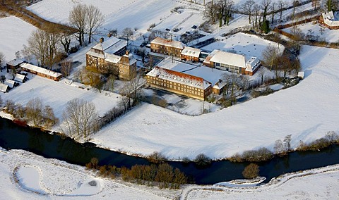 Aerial, Oberwerries Castle, moated castle, guest house of the town of Hamm, Lippemaeander, Hamm, Ruhr Area, North Rhine-Westphalia, Germany, Europe