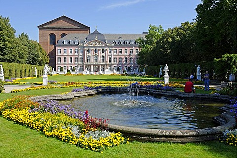 Electoral Palace and Basilica of Constantine, Trier, Rhineland-Palatinate, Germany, Europe