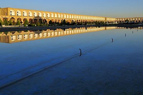 Reflection of Meidan-e Emam, Naqsh-e Jahan, Imam Square, UNESCO World Heritage Site, Esfahan, Isfahan, Iran, Persia, Asia