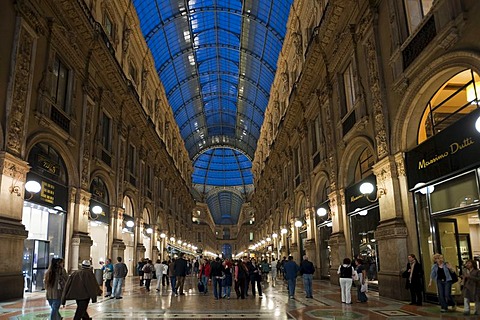 Galleria Vittorio Emanuele II shopping mall, arcade, Milan, Lombardy, Italy, Europe