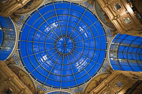 Galleria Vittorio Emanuele II shopping mall, arcade, Milan, Lombardy, Italy, Europe