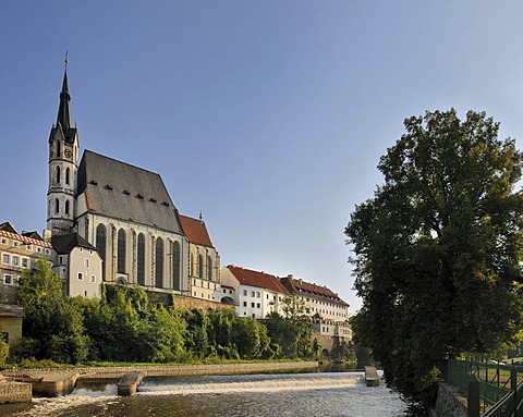 St. Vitus church above the Vltava river, Cesky Krumlov, Czech Republic, Europe