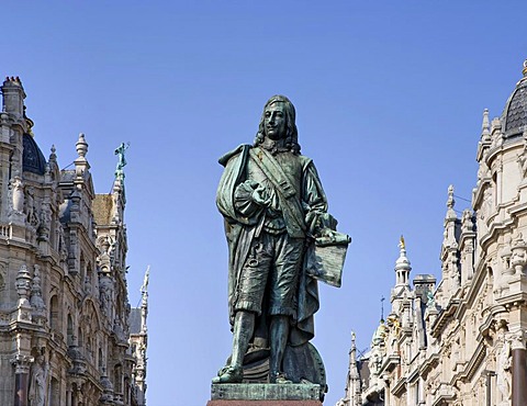 Statue of David Teniers the Younger, and art nouveau houses, Leysstraat, Antwerp, Flanders, Belgium, Europe