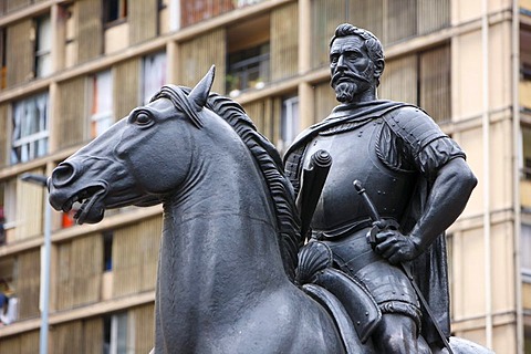 Equestrian statue of conquistador Pedro de Valdivia, Plaza de Armas, Santiago de Chile, Chile, South America