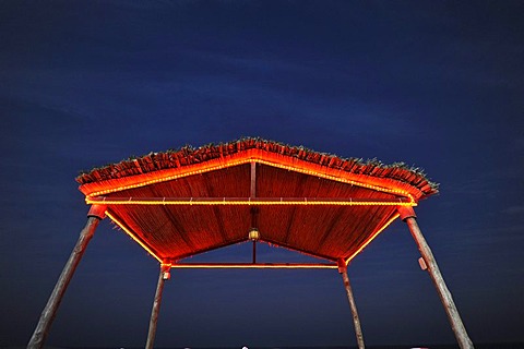 Night shot, roof, lido, lit up, Emirate of Qatar, Persian Gulf, Middle East, Asia