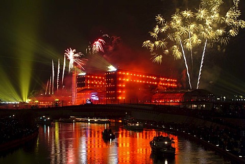 Berlin central station by architects Gerkan, Marg and Partners, opening ceremony on 26th May 2006, Tiergarten district, Berlin, Germany, Europe